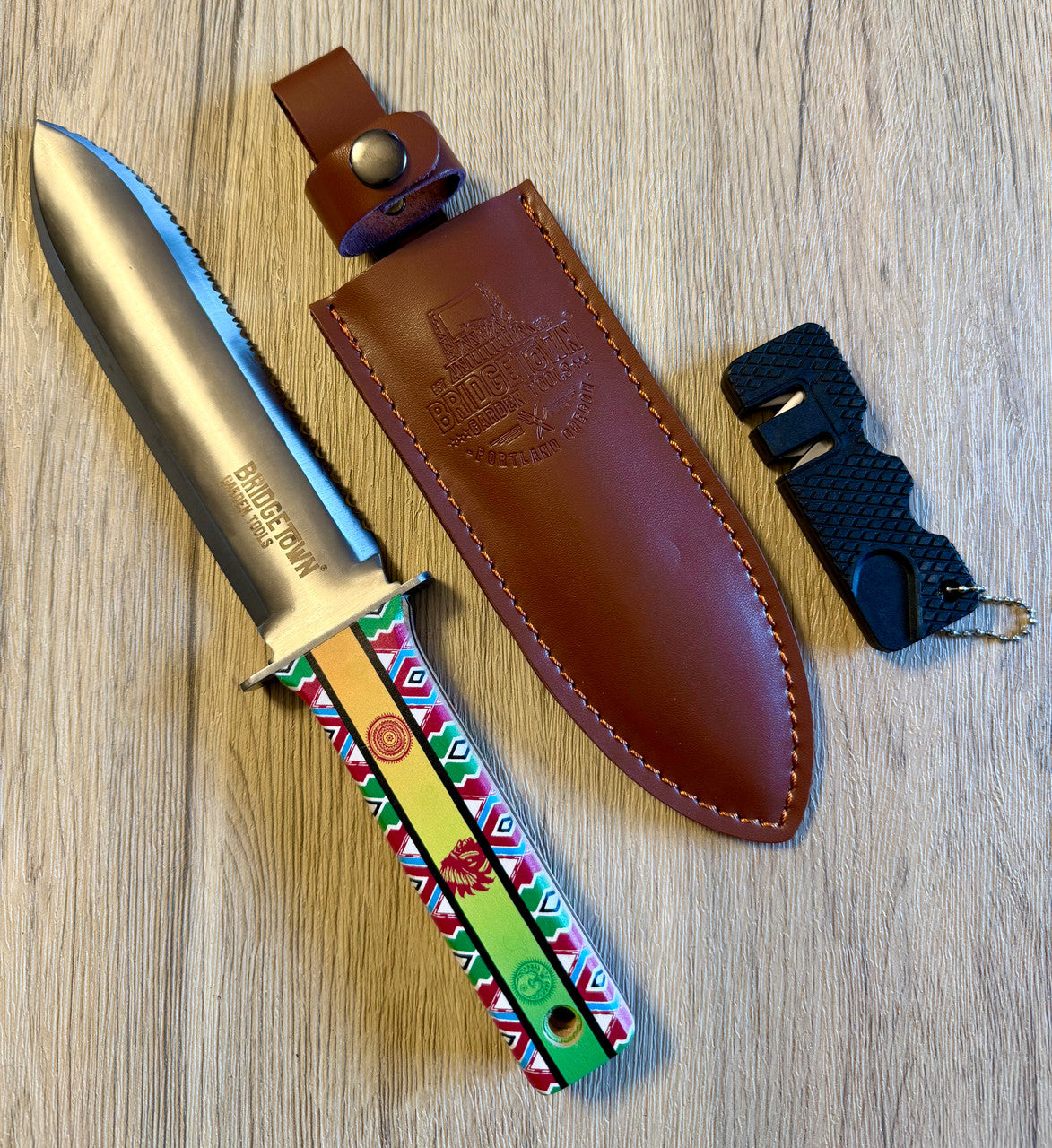 best gardening knife with pocket knife sharpener