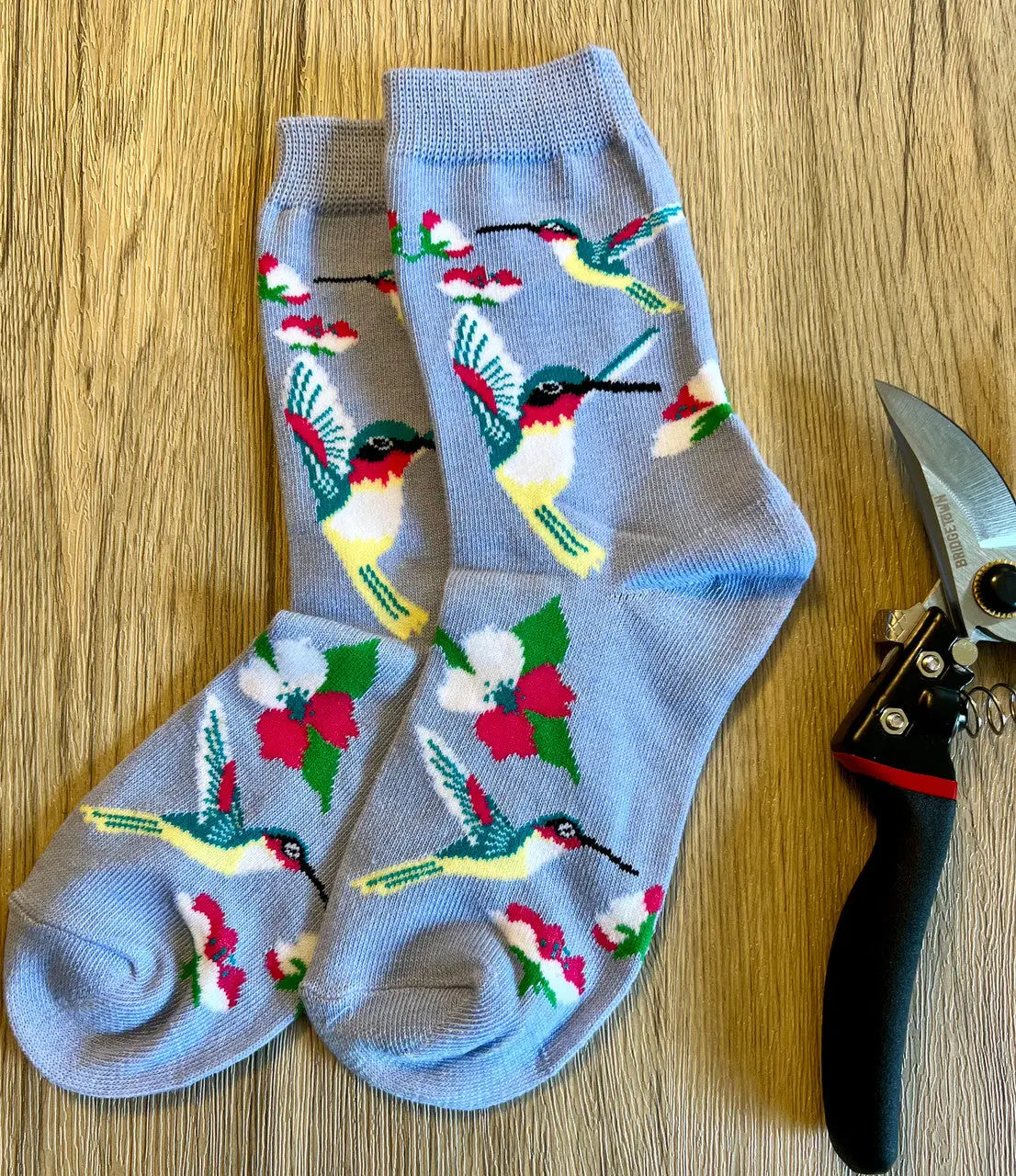 Hummingbird Crew Sock - Periwinkle Horihori.com