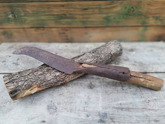 The History of the Japanese Hori Hori Knife: A Timeless Gardening Tool - Horihori.com